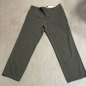 Dockers Men's Khaki Green Dress Pants